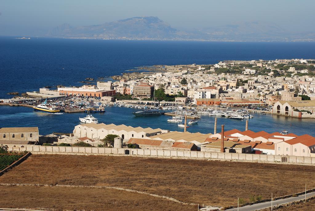 Hotel Il Portico Favignana Eksteriør bilde